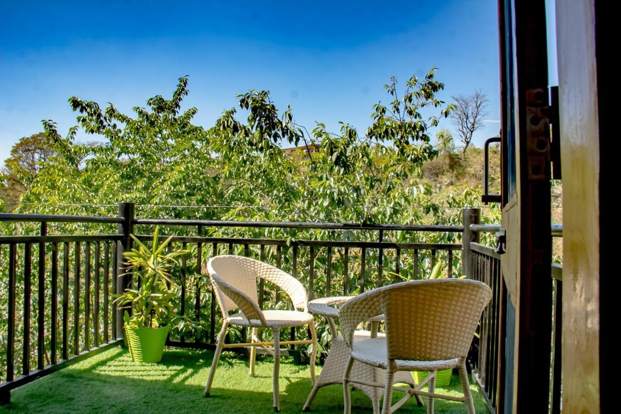 Prakriti Aalay - Riverside Mountain View Boutique Eco Resort 达兰萨拉 外观 照片