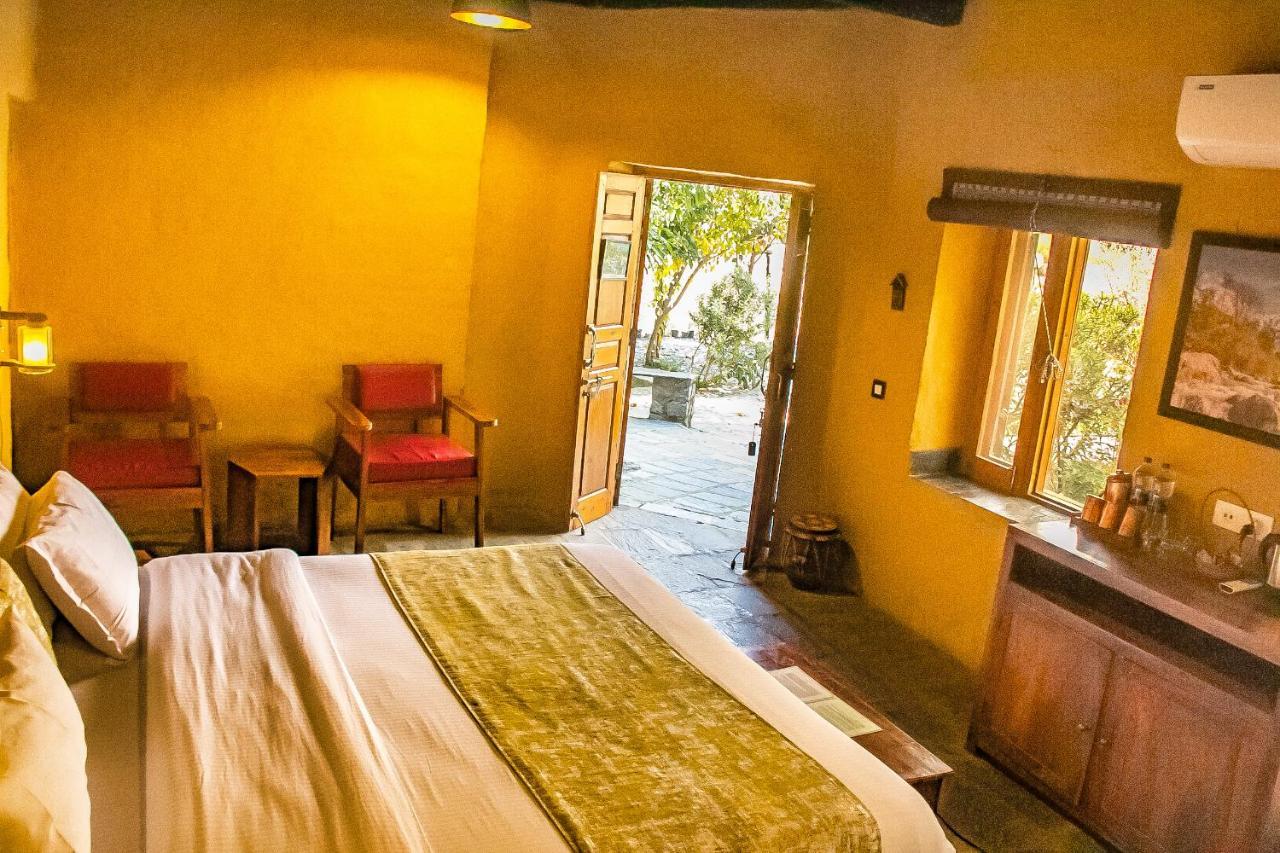 Prakriti Aalay - Riverside Mountain View Boutique Eco Resort 达兰萨拉 外观 照片