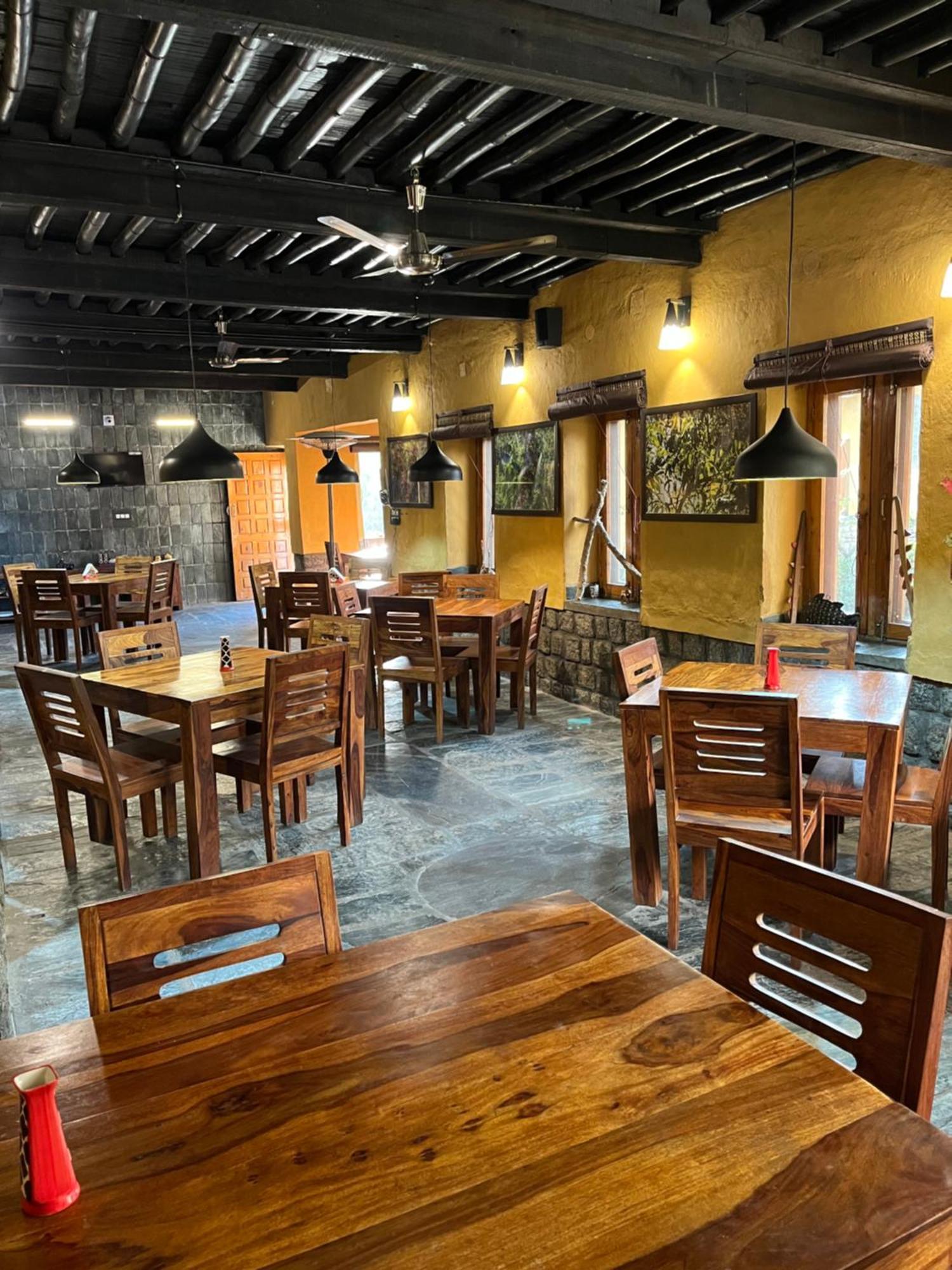 Prakriti Aalay - Riverside Mountain View Boutique Eco Resort 达兰萨拉 外观 照片