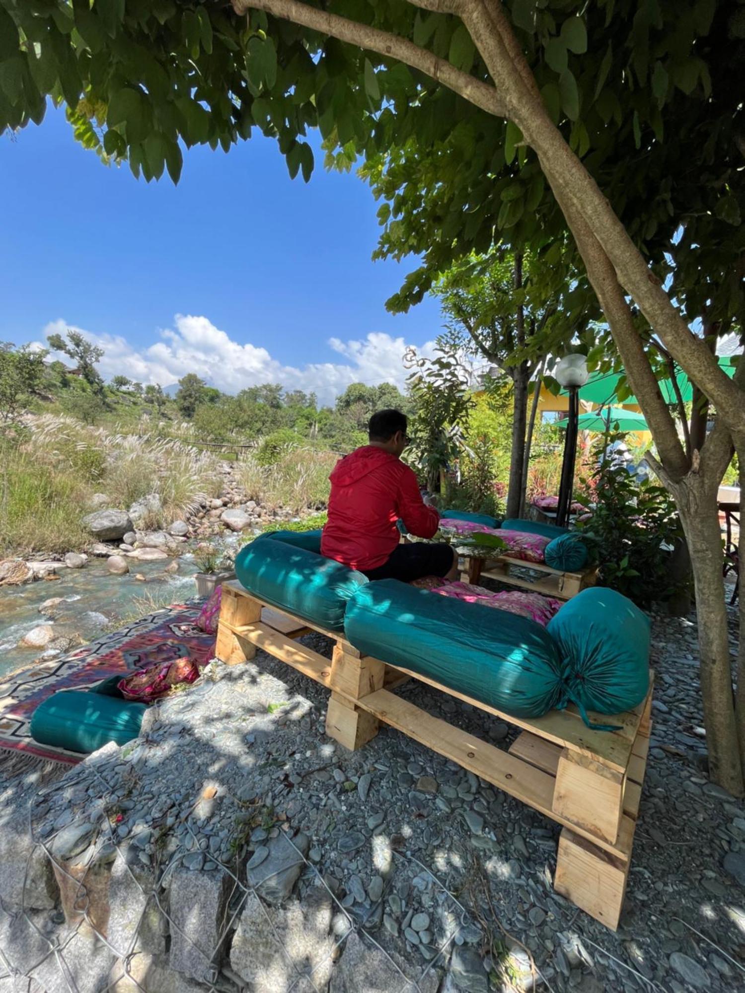 Prakriti Aalay - Riverside Mountain View Boutique Eco Resort 达兰萨拉 外观 照片